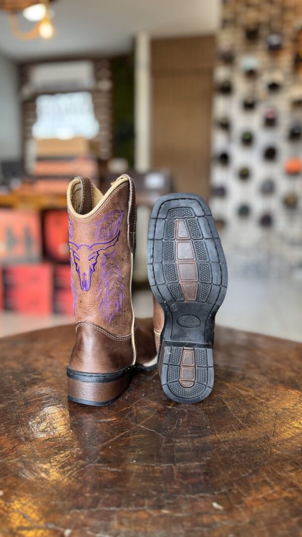 BOTA TEXANA FEMININA BORDADO ROXO - Image 2