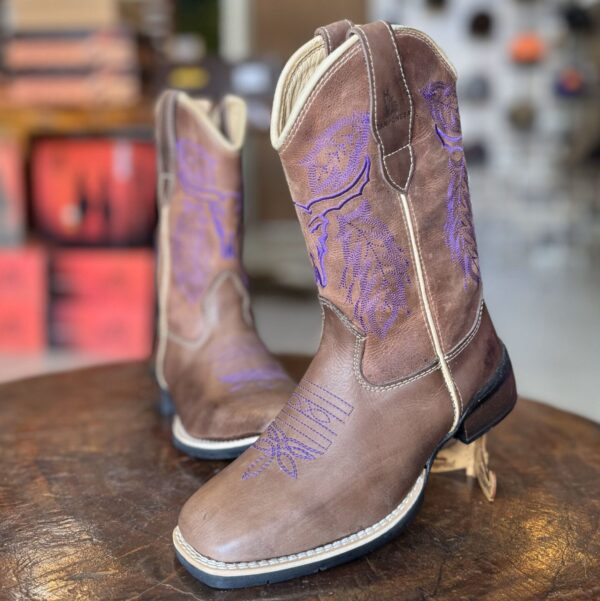 BOTA TEXANA FEMININA BORDADO ROXO