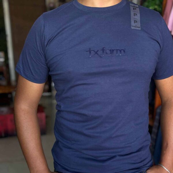 CAMISETA MASCULINA TEXAS FARM - AZUL MARINHO