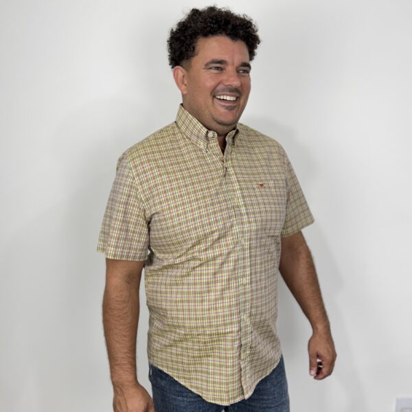 CAMISA MASC MANGA CURTA CUSTOM FIT XADREZ AMARELO VERMELHO