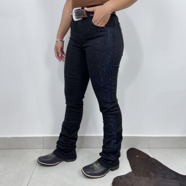 CALCA  FEMININA  BOOT CUT PRETA C/ TERMOCOLANTE AZUL - Image 3