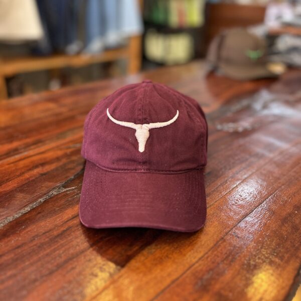 BONE BORDO LOGO ROSA GRANDE MOIADEIROS