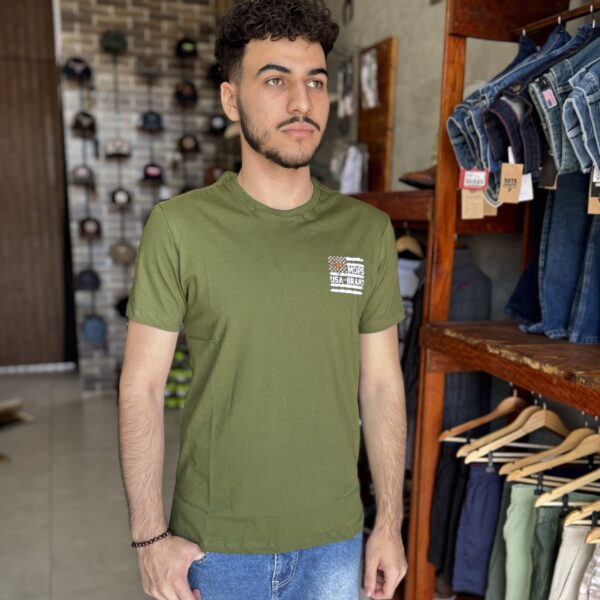 CAMISETA MASCULINA ET VERDE MOIADEIROS
